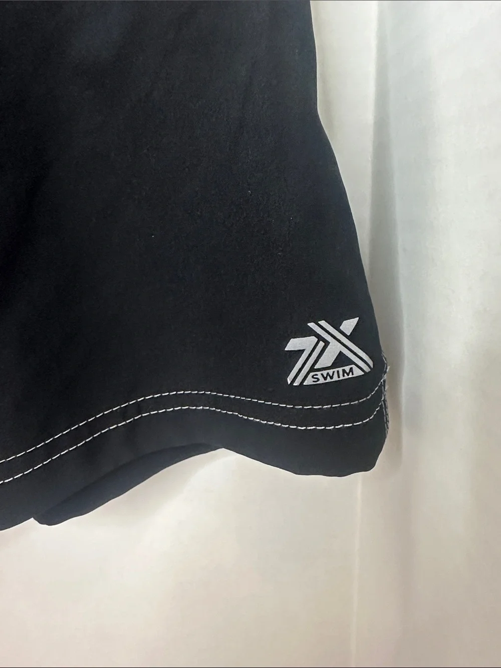 ZeroXposur Athletic Swim/Training Shorts with White Stitching size L
